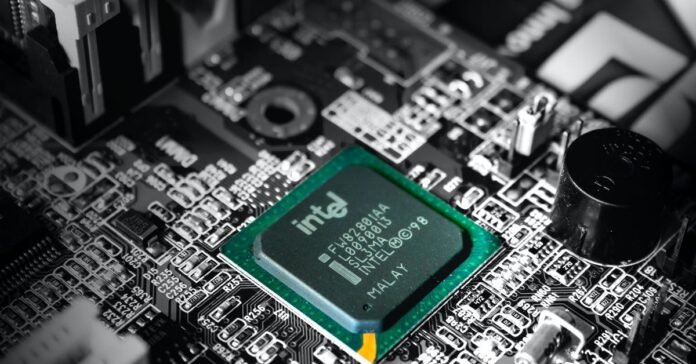 Intel Reveals First-Gen Mining Chip, Second Gen Still Under Wraps Intel Reveals First-Gen Mining Chip, Second Gen Still Under Wraps