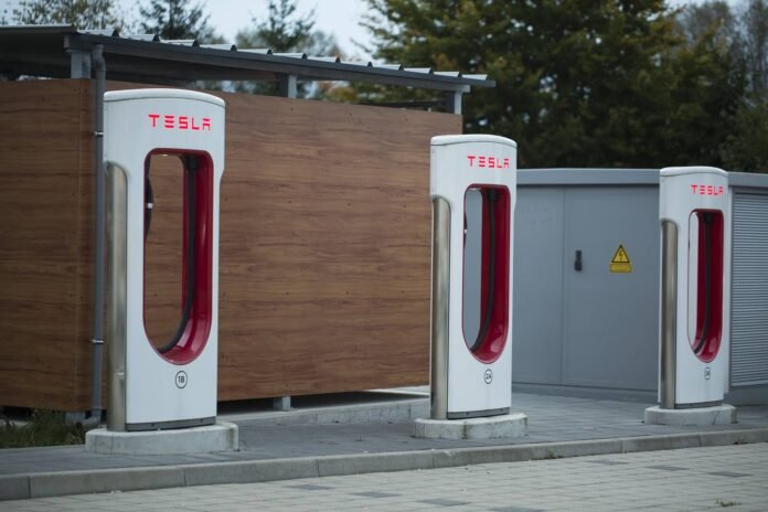 Elon Musk Says Tesla To Accept Dogecoin As Payment At Supercharging Stations | Bitcoinist.com Elon Musk Says Tesla To Accept Dogecoin As Payment At Supercharging Stations | Bitcoinist.com