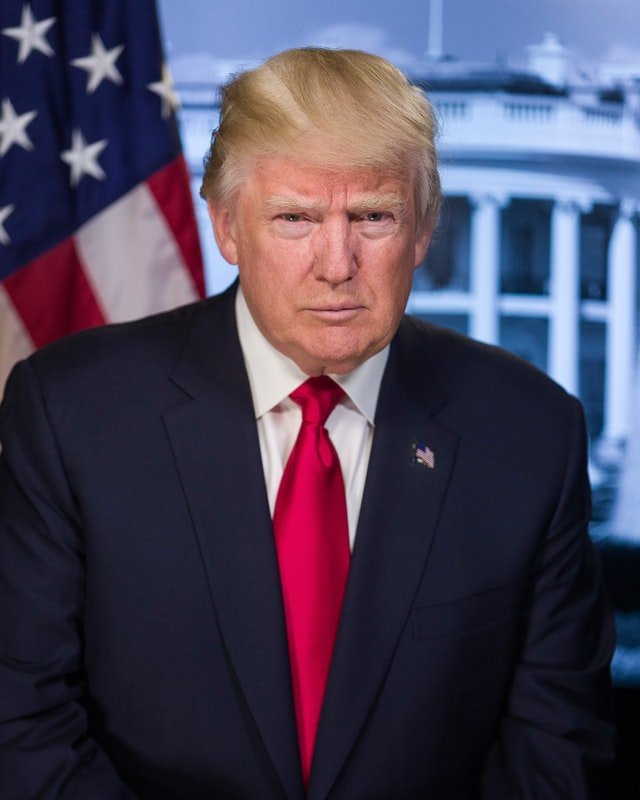 Why Is There an NFT Under Trump’s Sleeve? Is Putin There Too? Why Is There an NFT Under Trump’s Sleeve? Is Putin There Too?